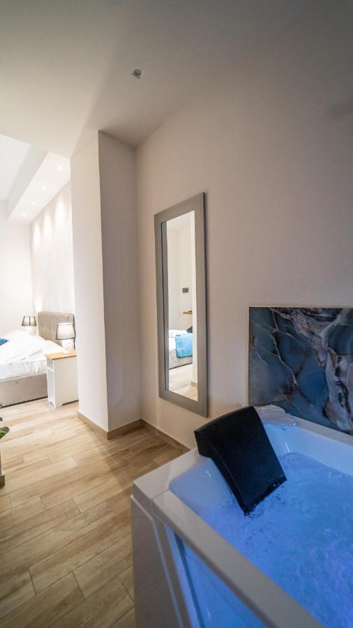 Sensoria Naxos Suites جيارديني ناكسوس المظهر الخارجي الصورة